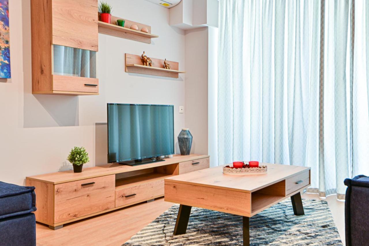 Beautiful New Apartment 5 Min From Piraeus Port Экстерьер фото